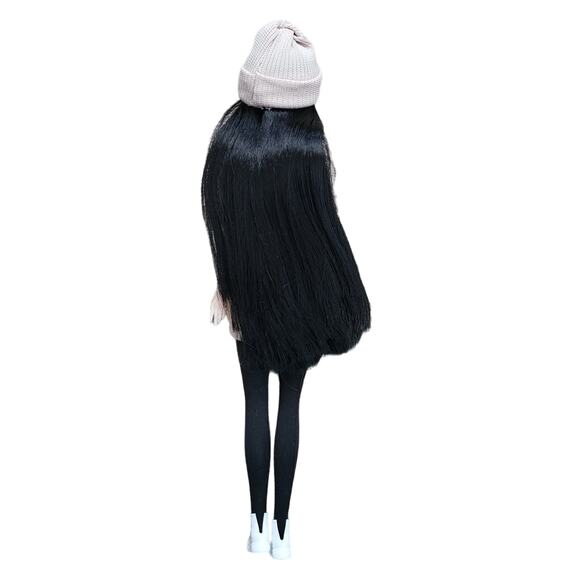 Dressed Fashion Doll 1/6 Scale Doll Movable Joints Articulated Beige Sweater - Picture 5 of 7